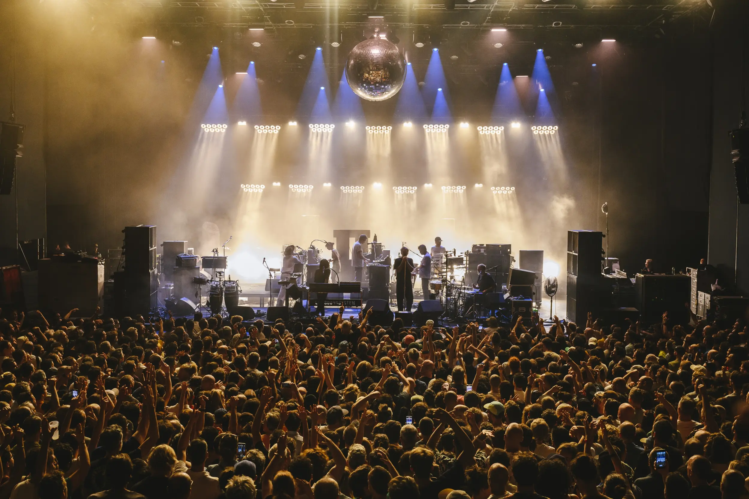 708_lcd_soundsystem_hd_paul.bourdrel_19.jpg