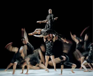 Circa © Nick Mitmanski