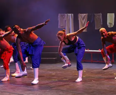 Zip Zap Circus ©Mark Wessels