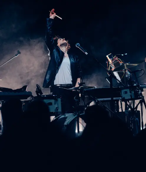 Lucie Antunes / Symphonie pour 100 batteries ©Mathieu Foucher