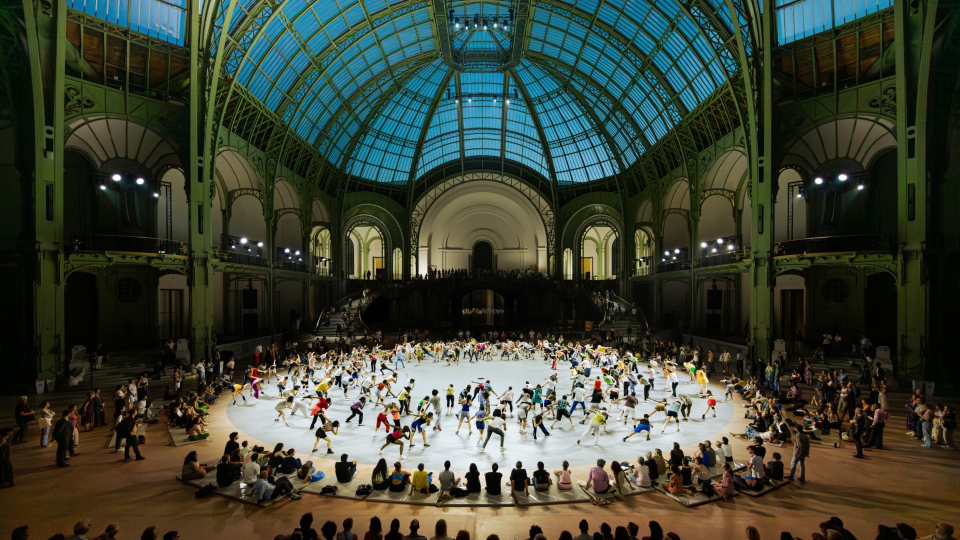 Boris Charmatz — CERCLES